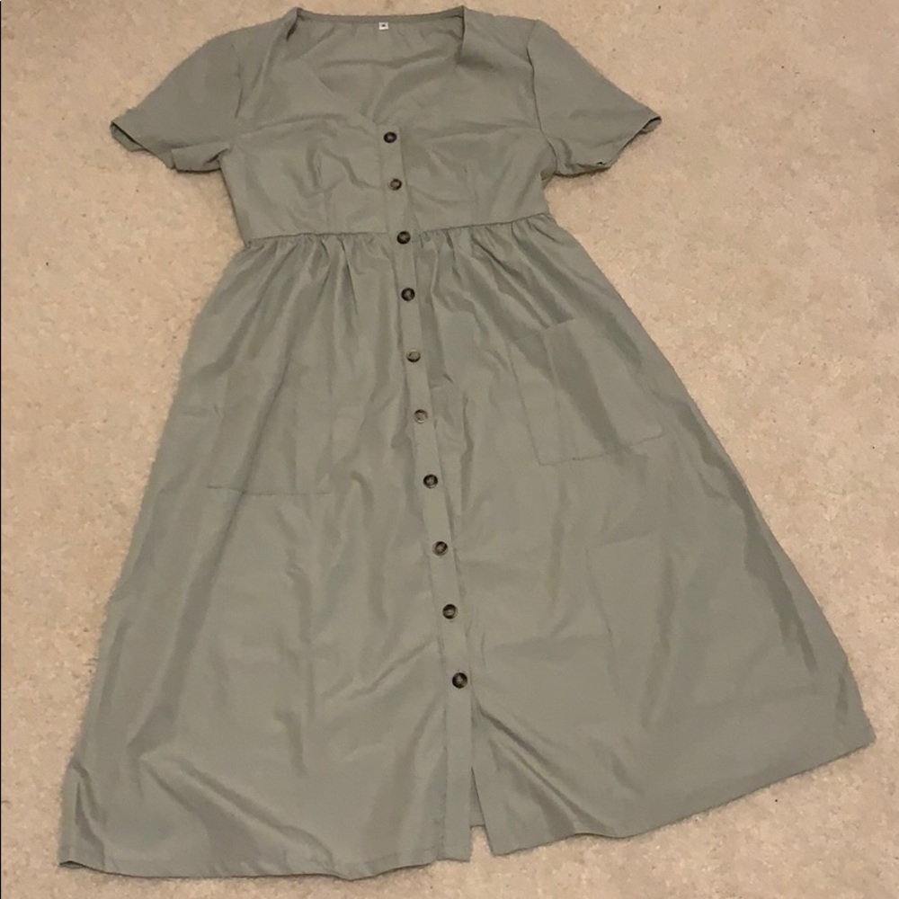Midi olive green dress - Picture 1 of 3